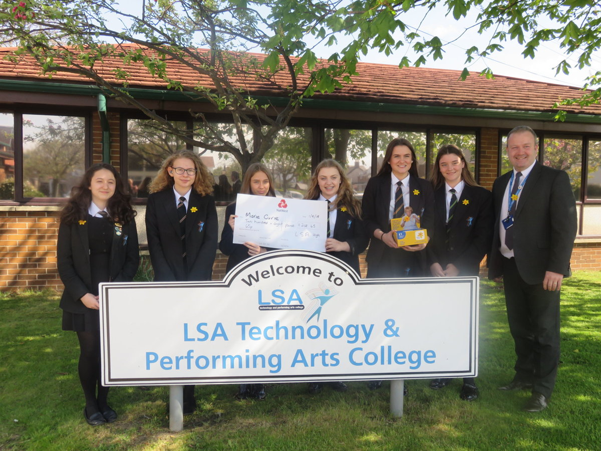 Image of Students raise £202 for Marie Curie 